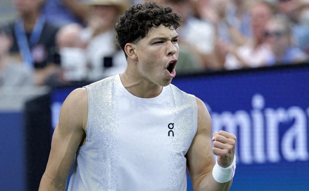 巴特勒赛事官方发布败北新规本菲卡今晚止住颓势，现场解说直呼：窗口期丹佛掘金备战法国杯 